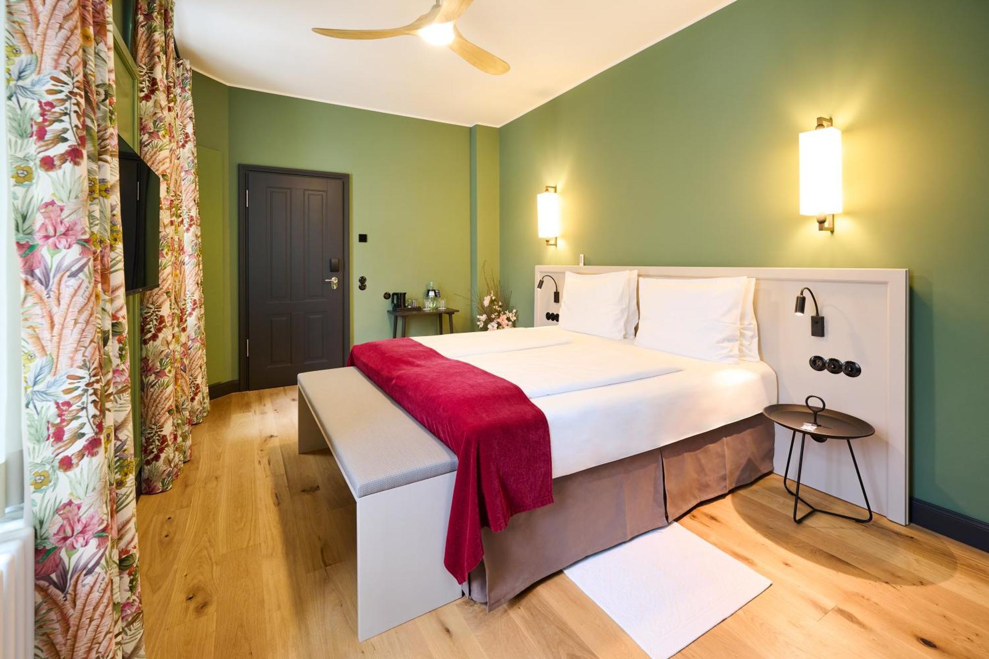Winzerhof Ross & Rose Hotel Trechtingshausen Екстериор снимка